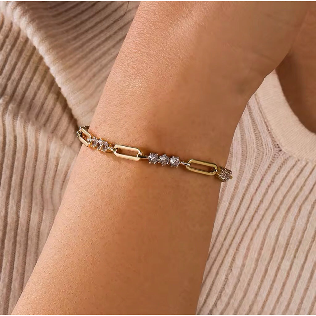 LOIREE - MILES Zirconia Chain Bracelet - Gold Plated