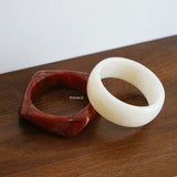 JIAN Vintage Resin Bangle Bracelet