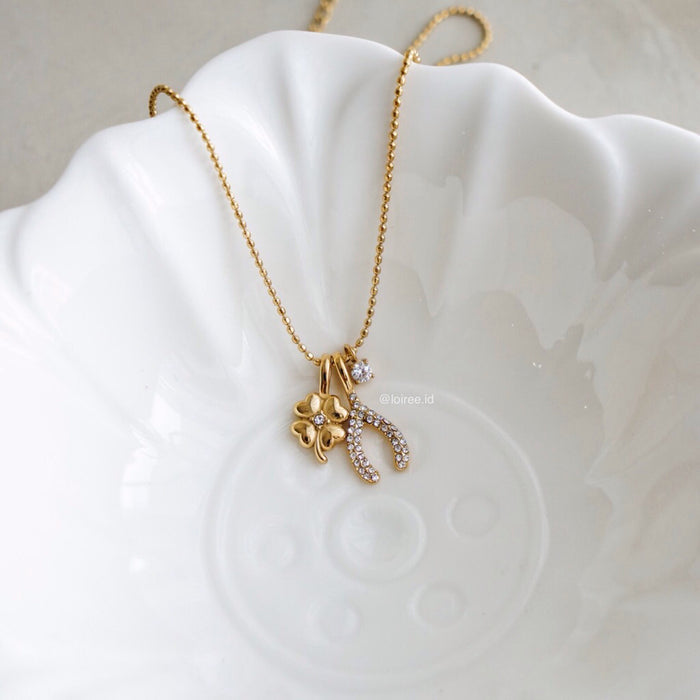LUCKY WISHBONE Flower Pendant Necklace - Gold Plated