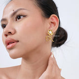 LINNEA Flower Pearl Earrings - Gold Plated