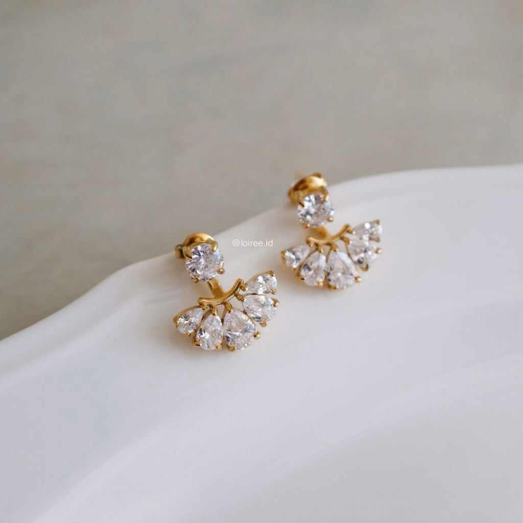 LOIREE - HERA Zirconia Stud Earrings - Gold Plated Stainless Steel