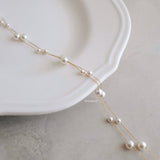 LOIREE - SIENNA Twisted Pearl Chain Necklace - Gold Plated Stainless Steel