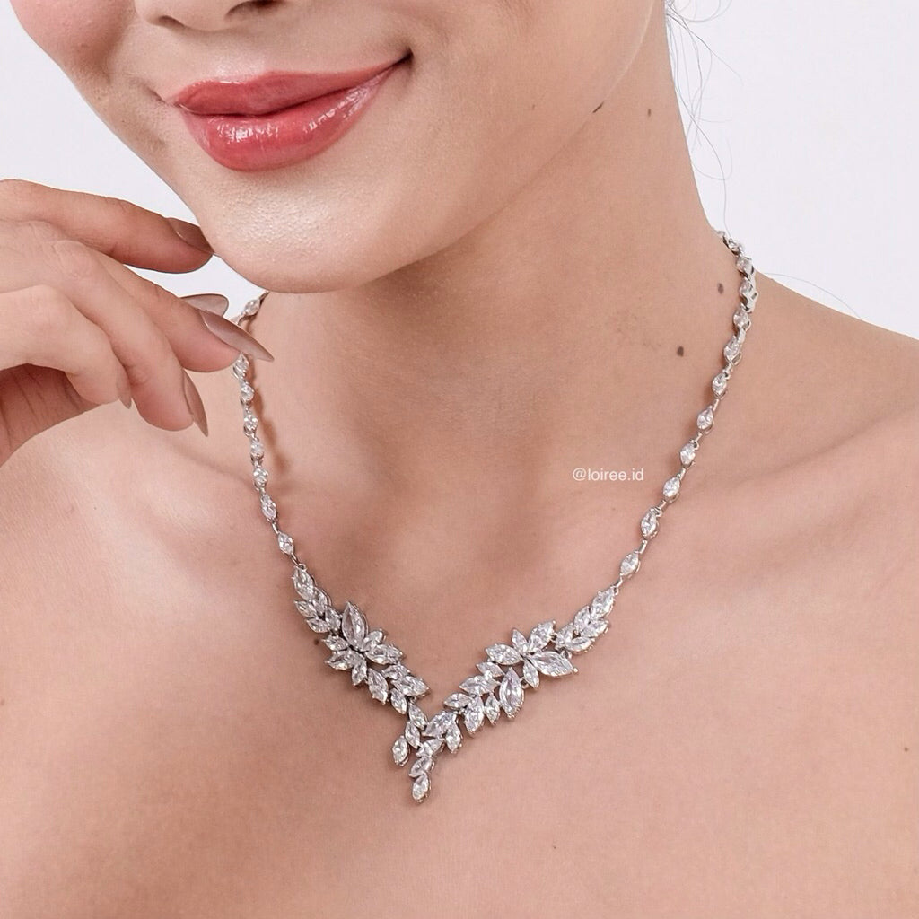 ELLOWYN Zirconia Marquise Bridal Necklace and Earrings Set - Wedding