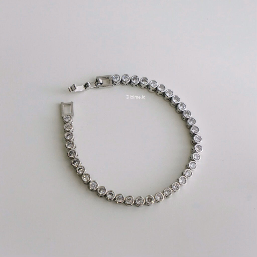 CONLEY Zirconia Round Tennis Bracelet
