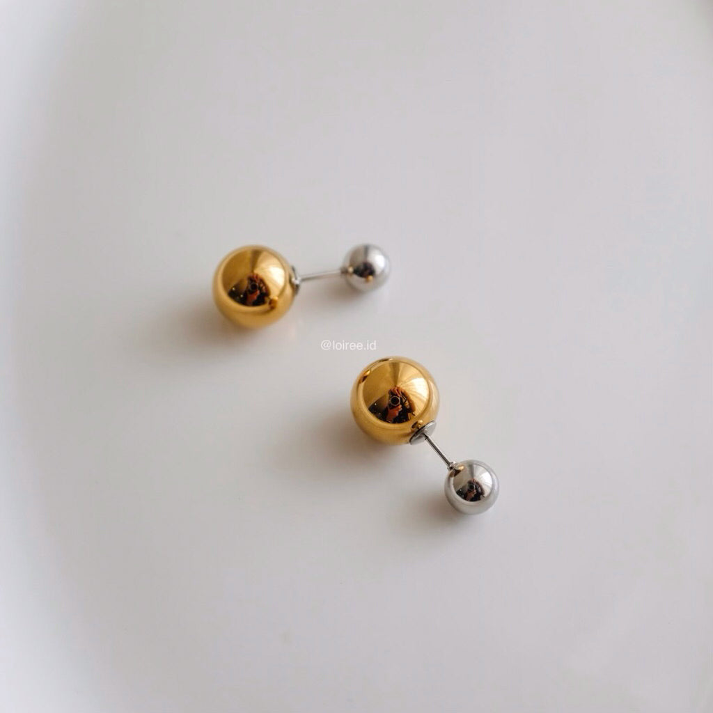LOIREE - MANON Double Metal Ball Earrings - Gold Plated Stainless Steel