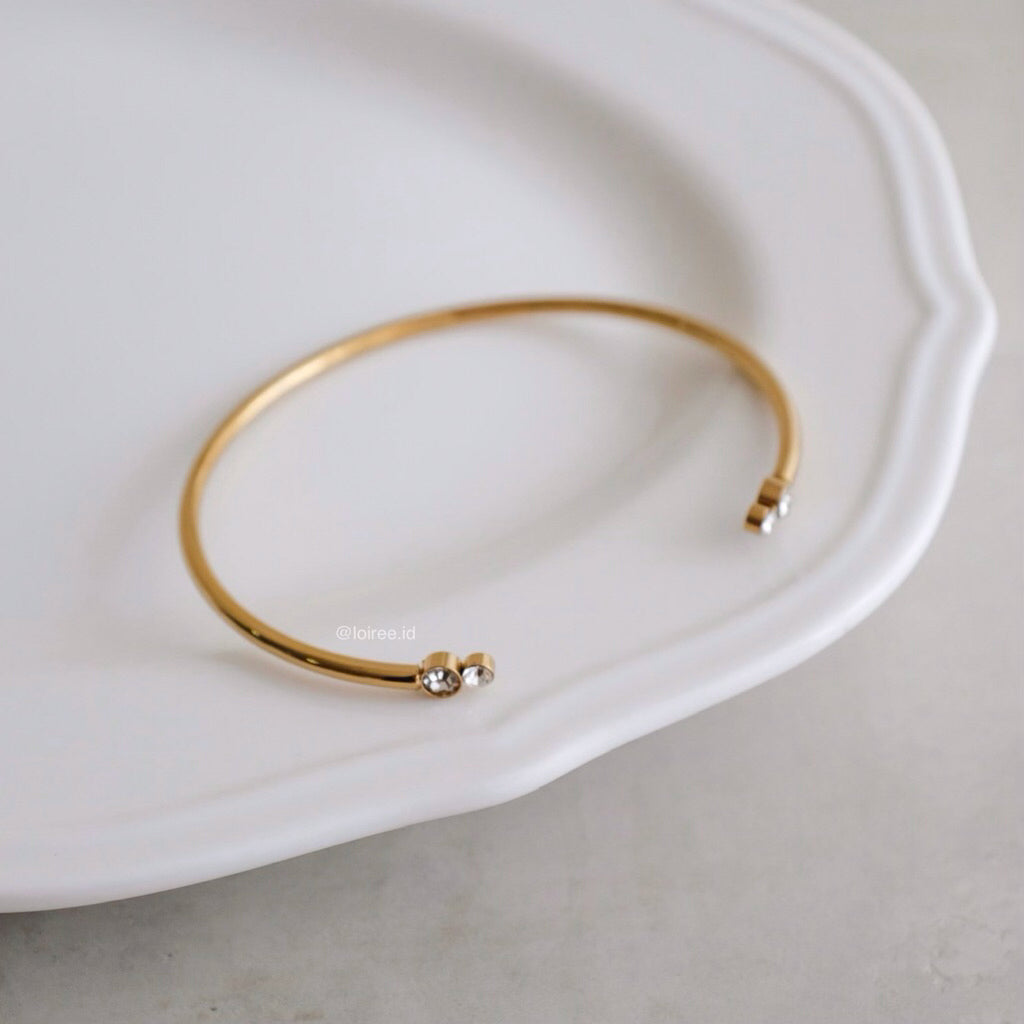 LOIREE - ROAN Cuff Bangle Bracelet - Gold Plated Stainless Steel