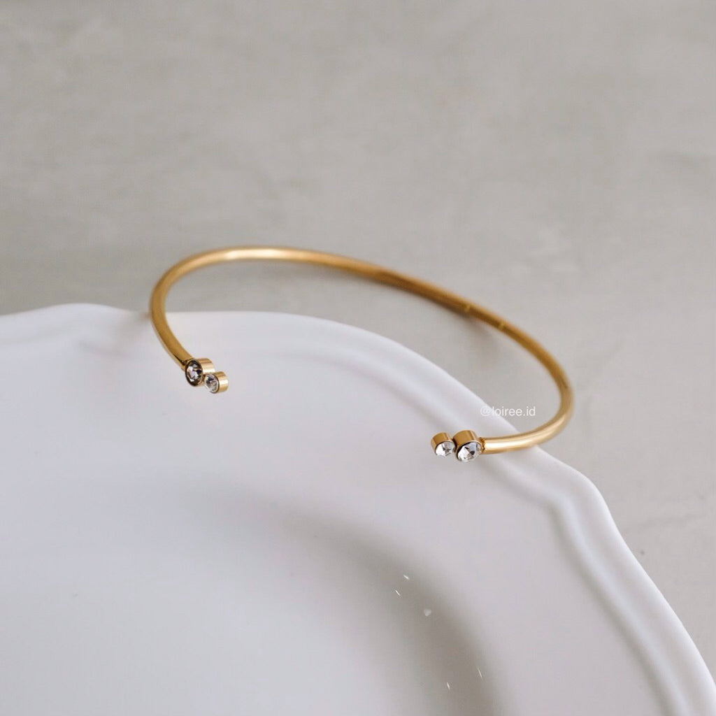 LOIREE - ROAN Cuff Bangle Bracelet - Gold Plated Stainless Steel