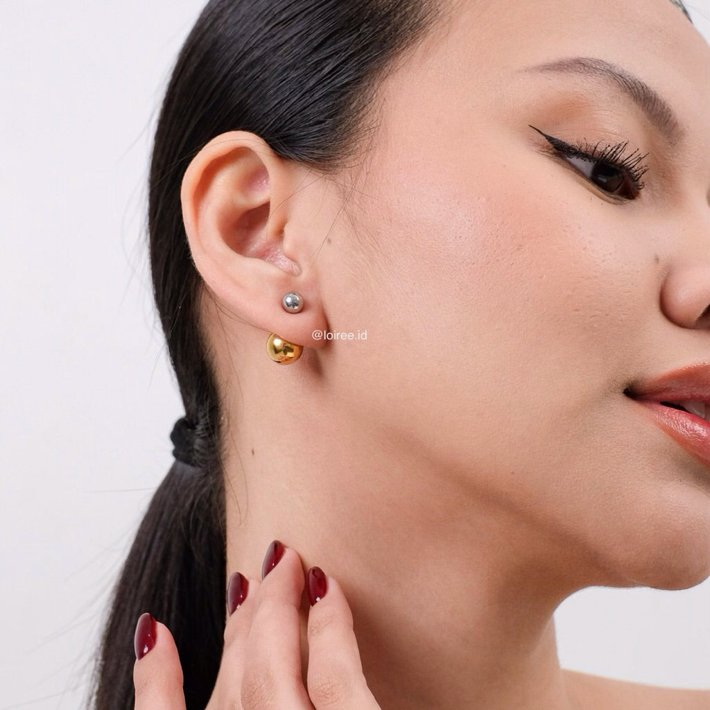 LOIREE - MANON Double Metal Ball Earrings - Gold Plated Stainless Steel