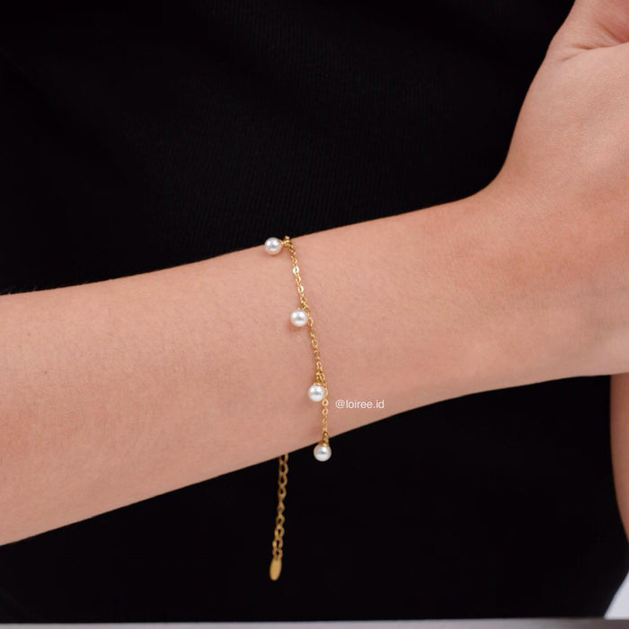 LOIREE - SHEA Pearl Chain Bracelet - Gold Plated Stainless Steel