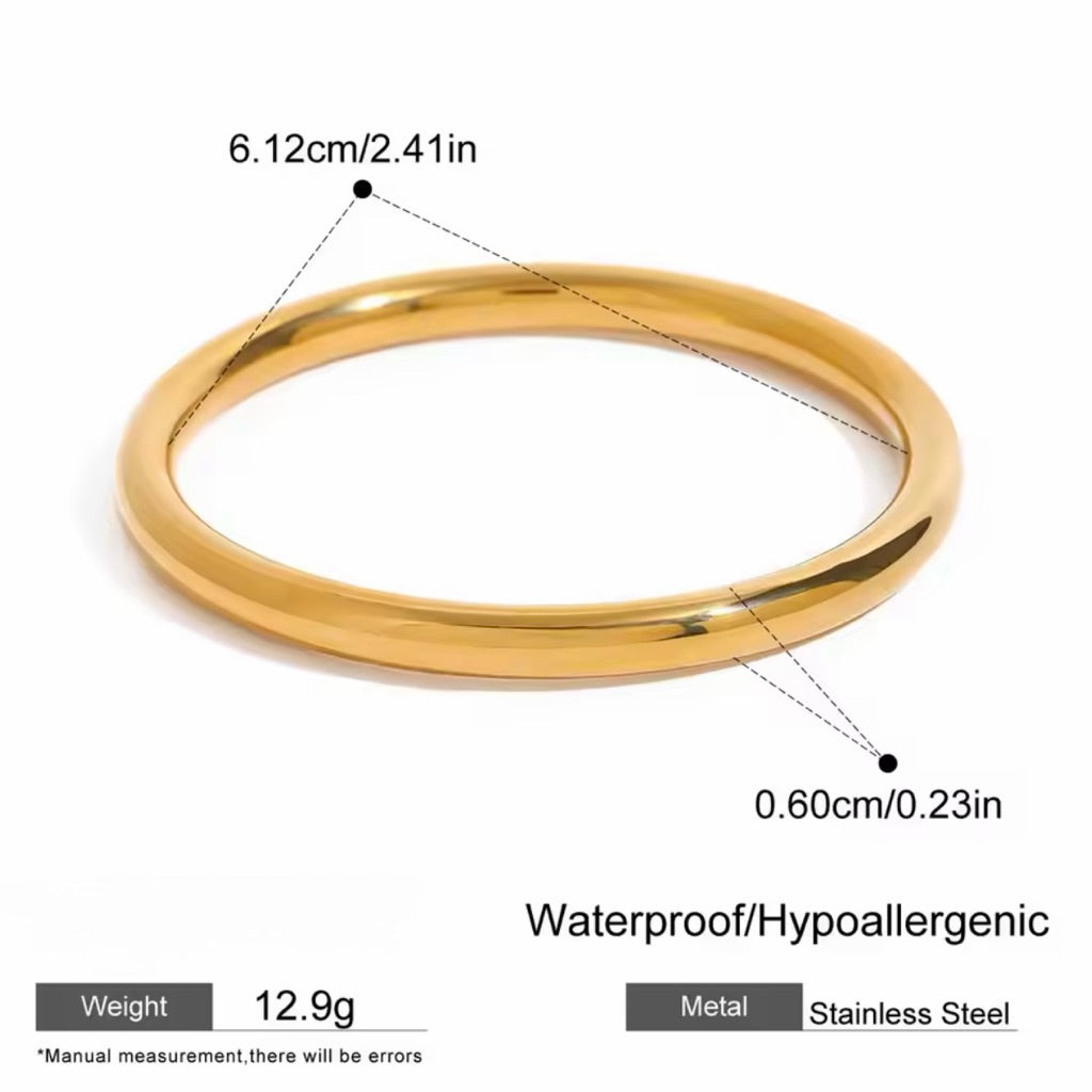 LOIREE - YORK Classic Round Bangle Bracelet - Gold Plated Stainless Steel