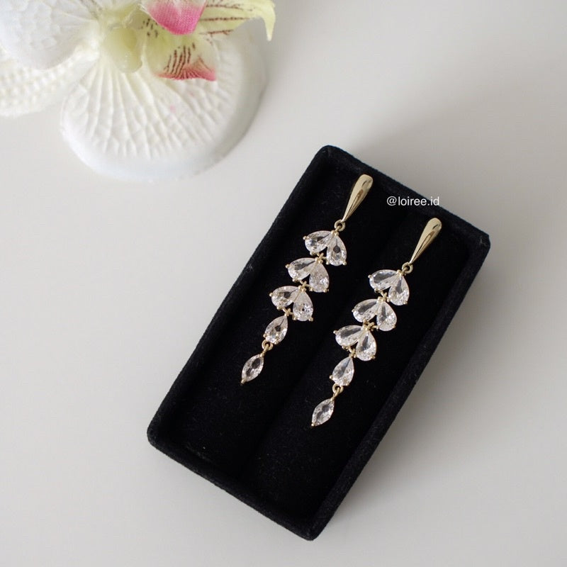 DAVICA | Wedding Collection - Zirconia Dangle Stud Bridal Earrings - Anting Wanita